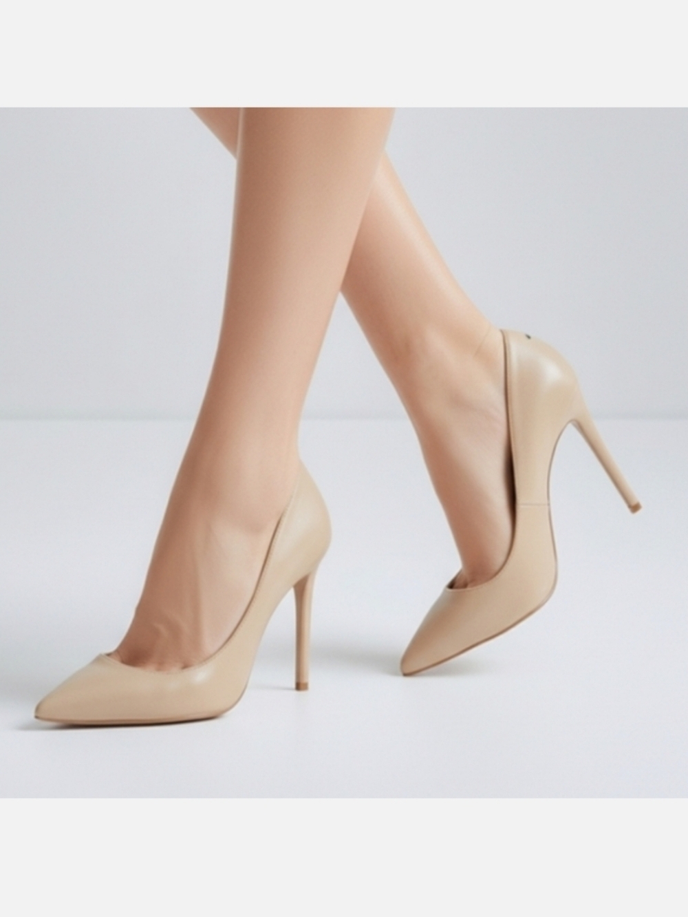 LITA by Ciara Solid Point Toe Pump in Sand Made In Italy NWT EU 40 US 9.5 NEW